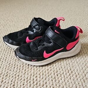 Nike Kids Black and Pink Sneakers